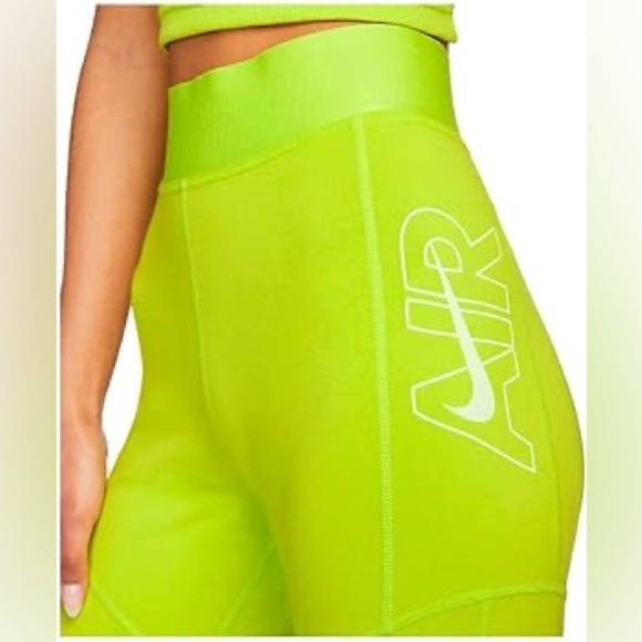 Nike NSW Air cycling shorts bright‎ green size 1X NWT - Picture 7 of 9